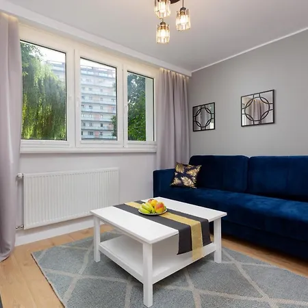 Lejlighed Beautiful Two-bedroom Bielany By Renters