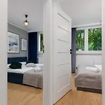 Beautiful Two-bedroom Bielany By Renters Appartement *